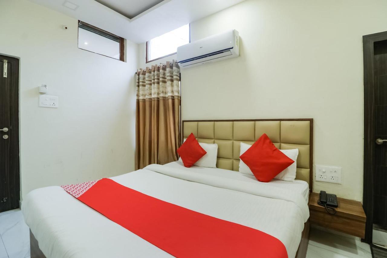 Oyo 28789 Hotel Adarsh Bilāspur Esterno foto