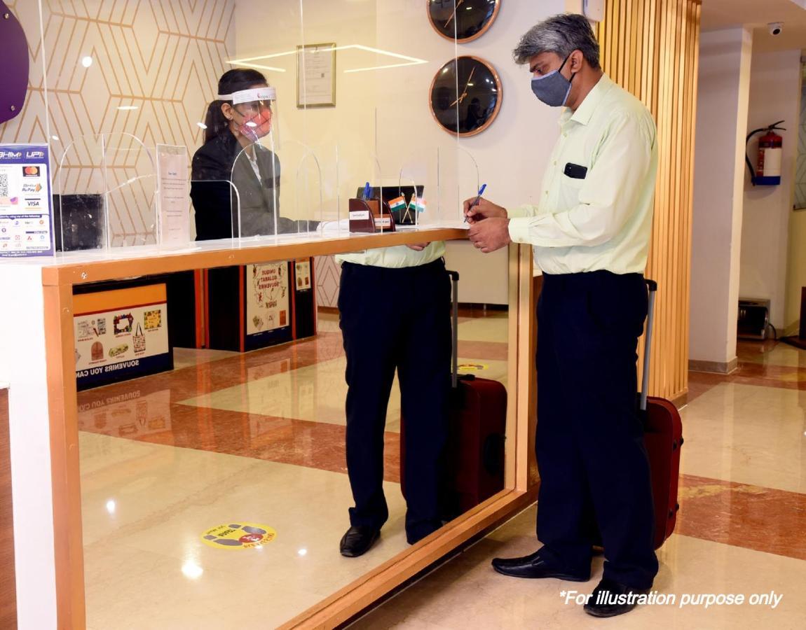 Oyo 28789 Hotel Adarsh Bilāspur Esterno foto